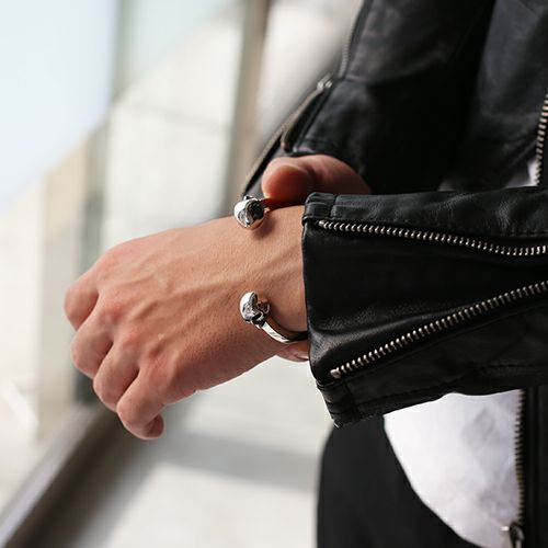 J-NS048)レボリューションスカルバングル/ブレスレット｜アクセサリー