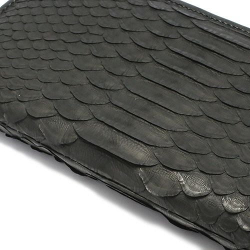 【ジャムホームメイド（JAMHOMEMADE）】リアルパイソン ラウンドファスナー 長財布  - ブラック / ロングウォレット