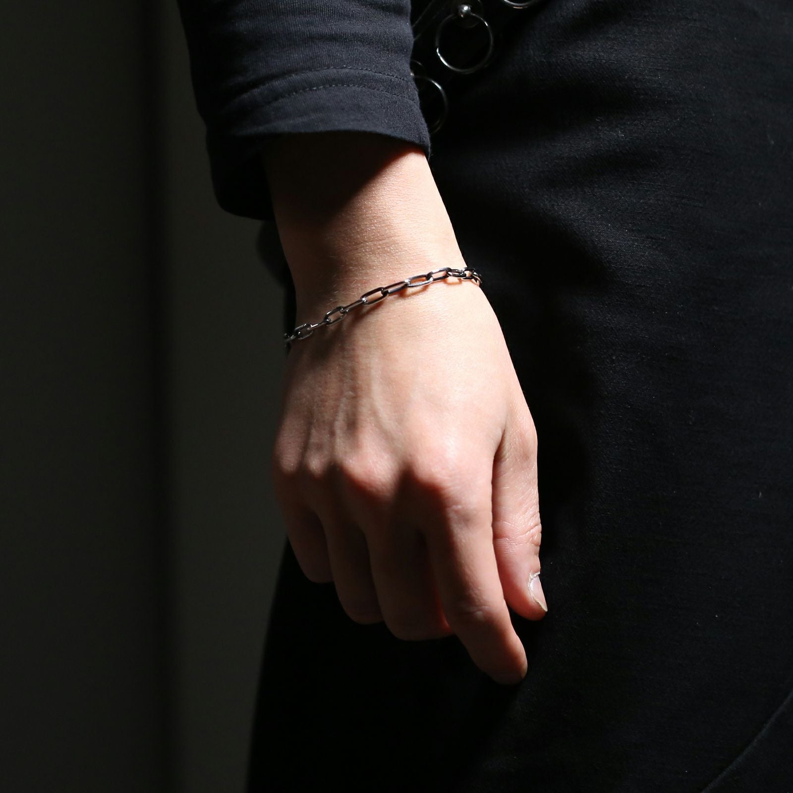 J-BR012-SV)安全ピン長アズキチェーンダイヤモンドブレスレットM