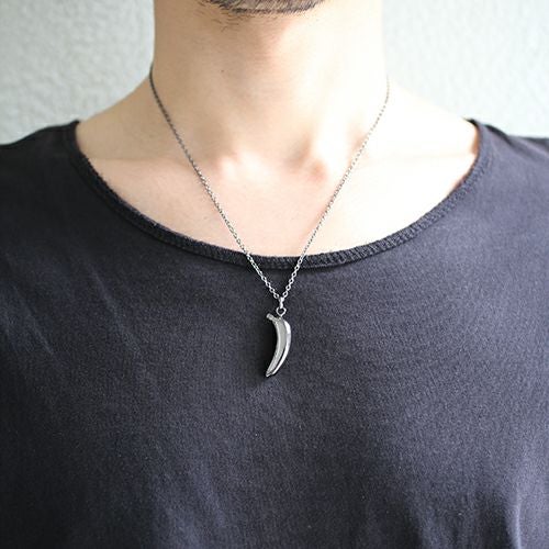 J-NS174-SV)そんなバナナネックレスM-シルバー｜アクセサリー通販の