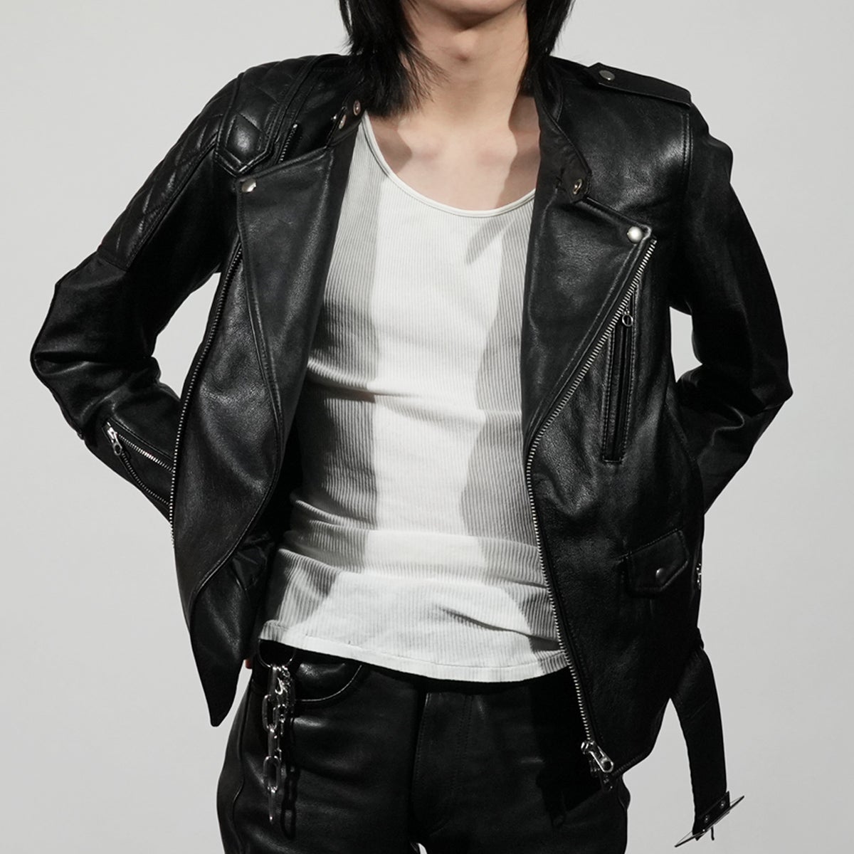 J17AWR1)レザーライダースジャケット