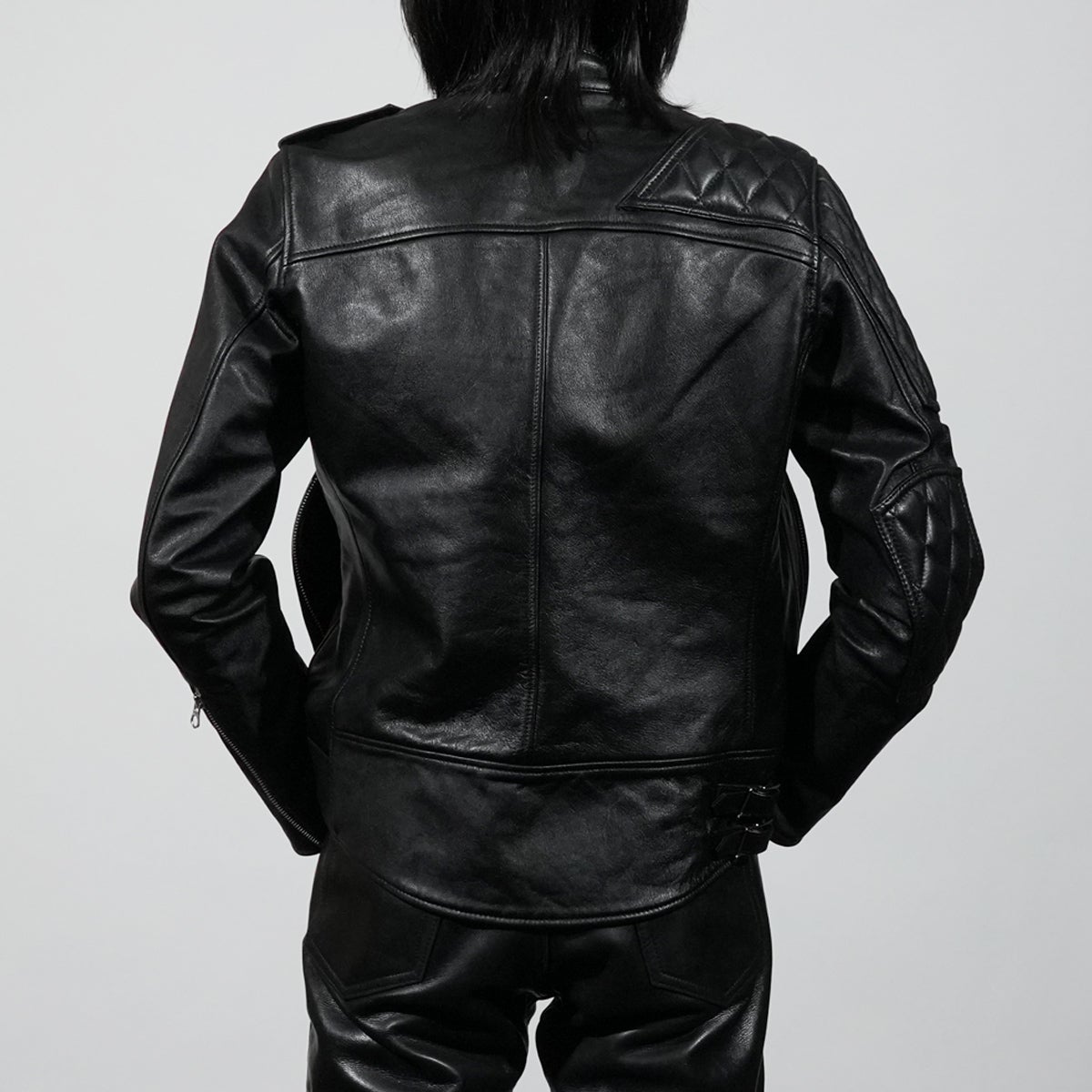 J17AWR1)レザーライダースジャケット