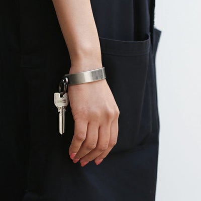 【ジャムホームメイド（JAMHOMEMADE）】EXIT メタル バングル M(25mm） - ファイヤーゴールド -