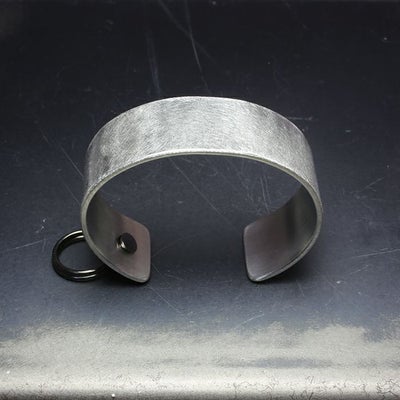 【ジャムホームメイド（JAMHOMEMADE）】EXIT メタル バングル M(25mm） - バイブレーション（マットステンレス）-