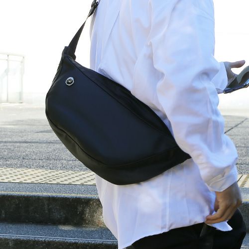 レザーバナナ バナナ ショルダーバッグ メンズ Firsthand Leather