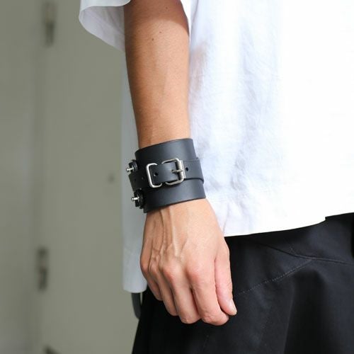 J-NS126-BK)レザーバックルブレスレット-ロットンブレス/ブラック