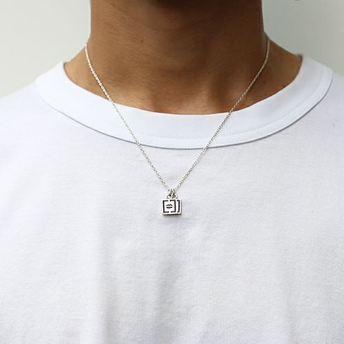 JJO021)ジョジョの奇妙な冒険 ストーンオーシャン KIネックレス/E