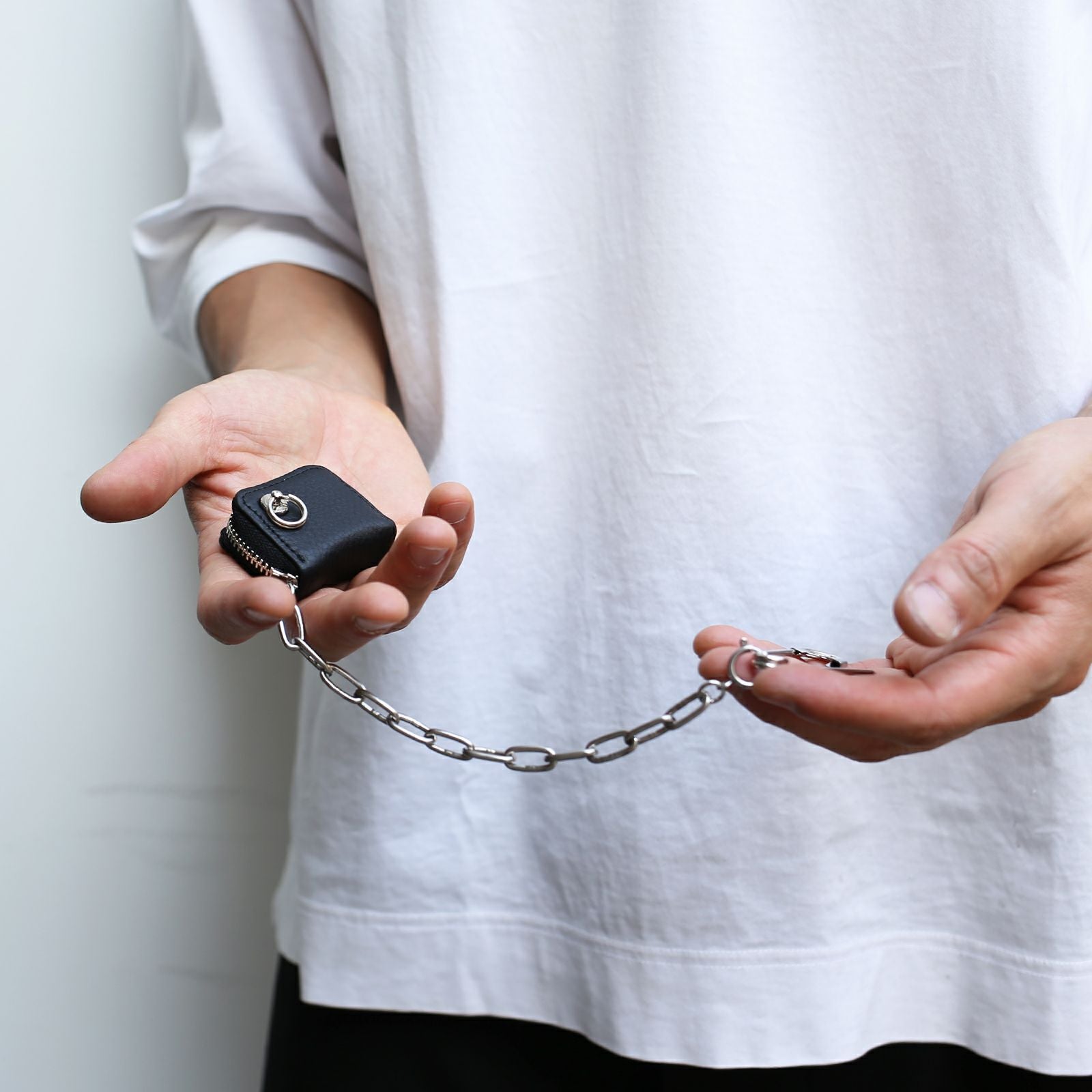 JNS1101)世界最小級のレザーウォレットチャーム｜アクセサリー通販の