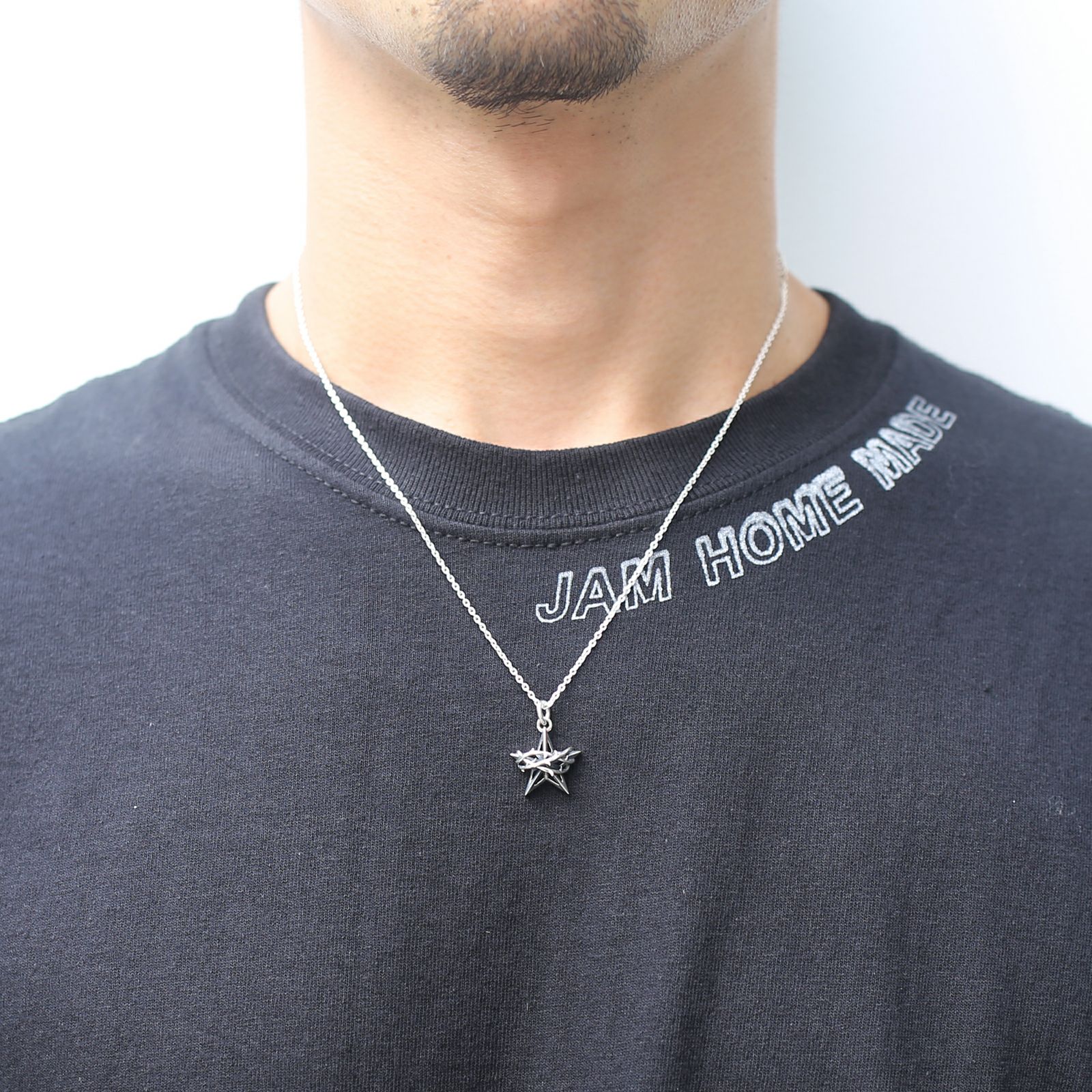 星形シルバーネックレス　ジョジョ JJO046)ジョジョの奇妙な冒険 スターダストクルセイダース ハーミット