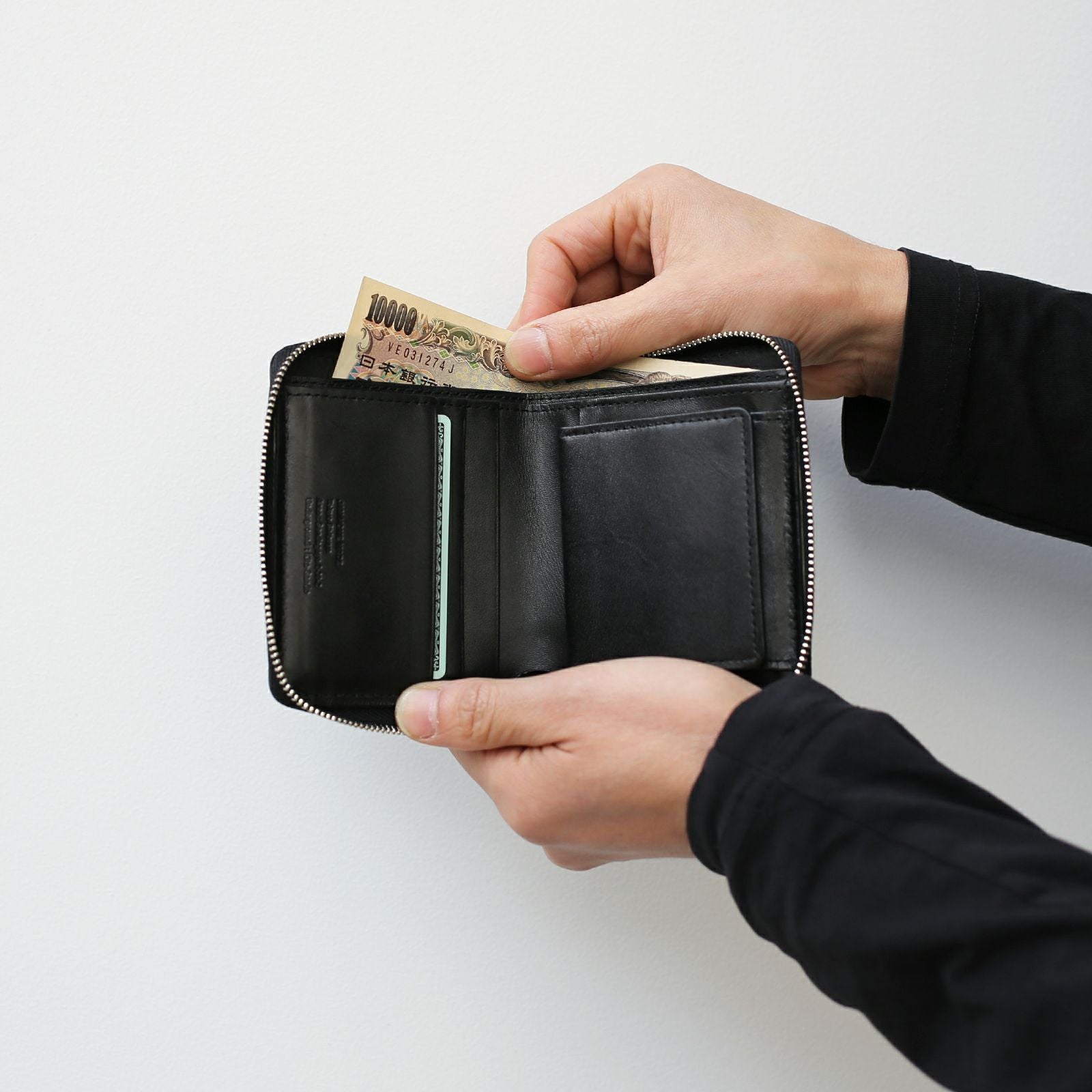 JSCAN01)ALVA NOTO（カールステン・ニコライ）SIGNATURE WALLET