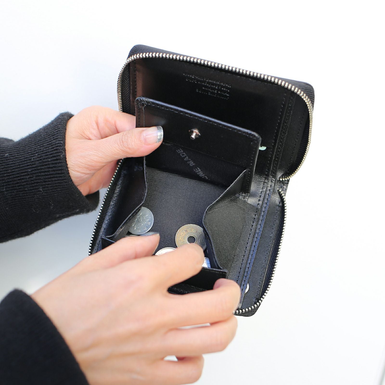 JSCAN01)ALVA NOTO（カールステン・ニコライ）SIGNATURE WALLET