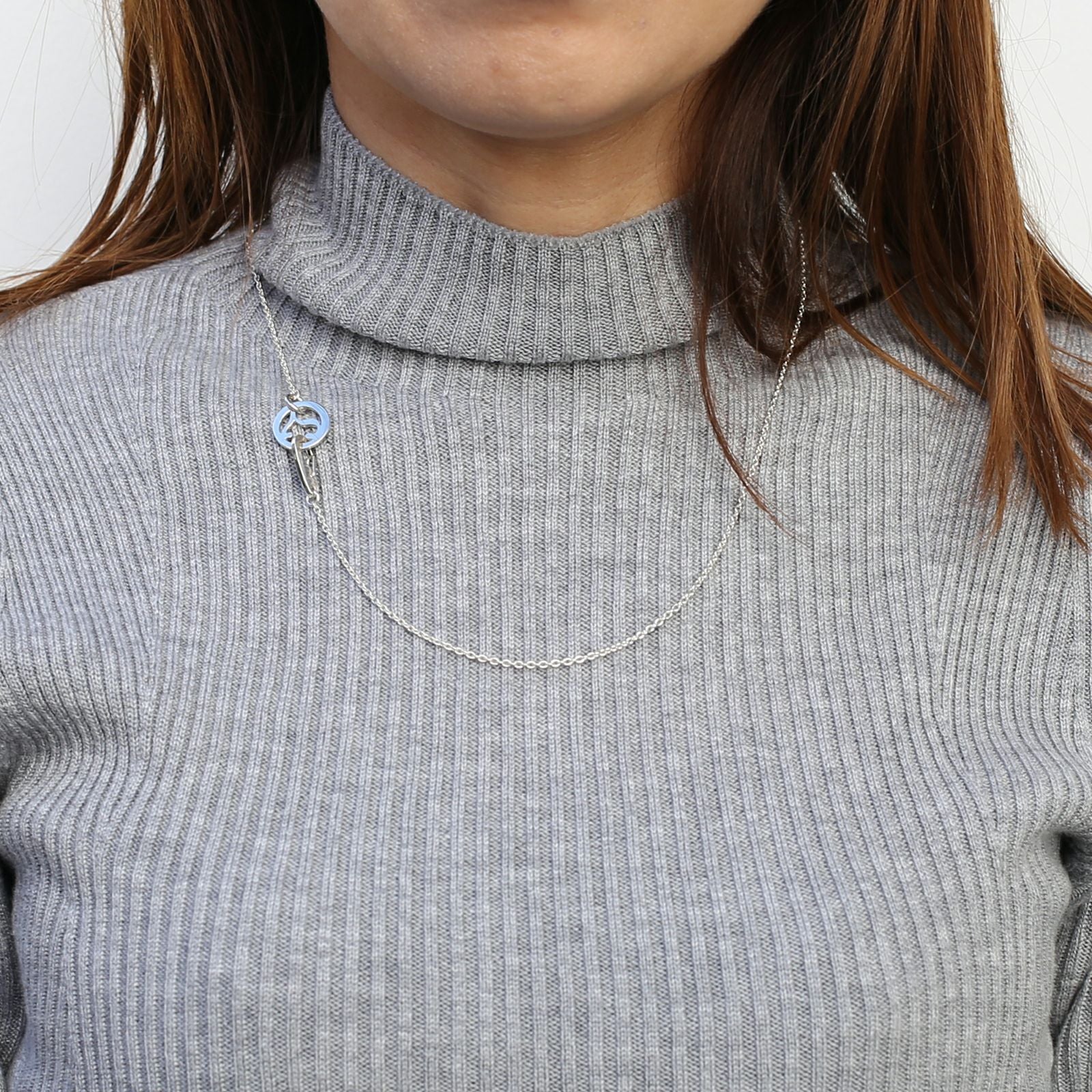 JJO058)ジョジョの奇妙な冒険 戦闘潮流 クラッカーヴォレイネックレス