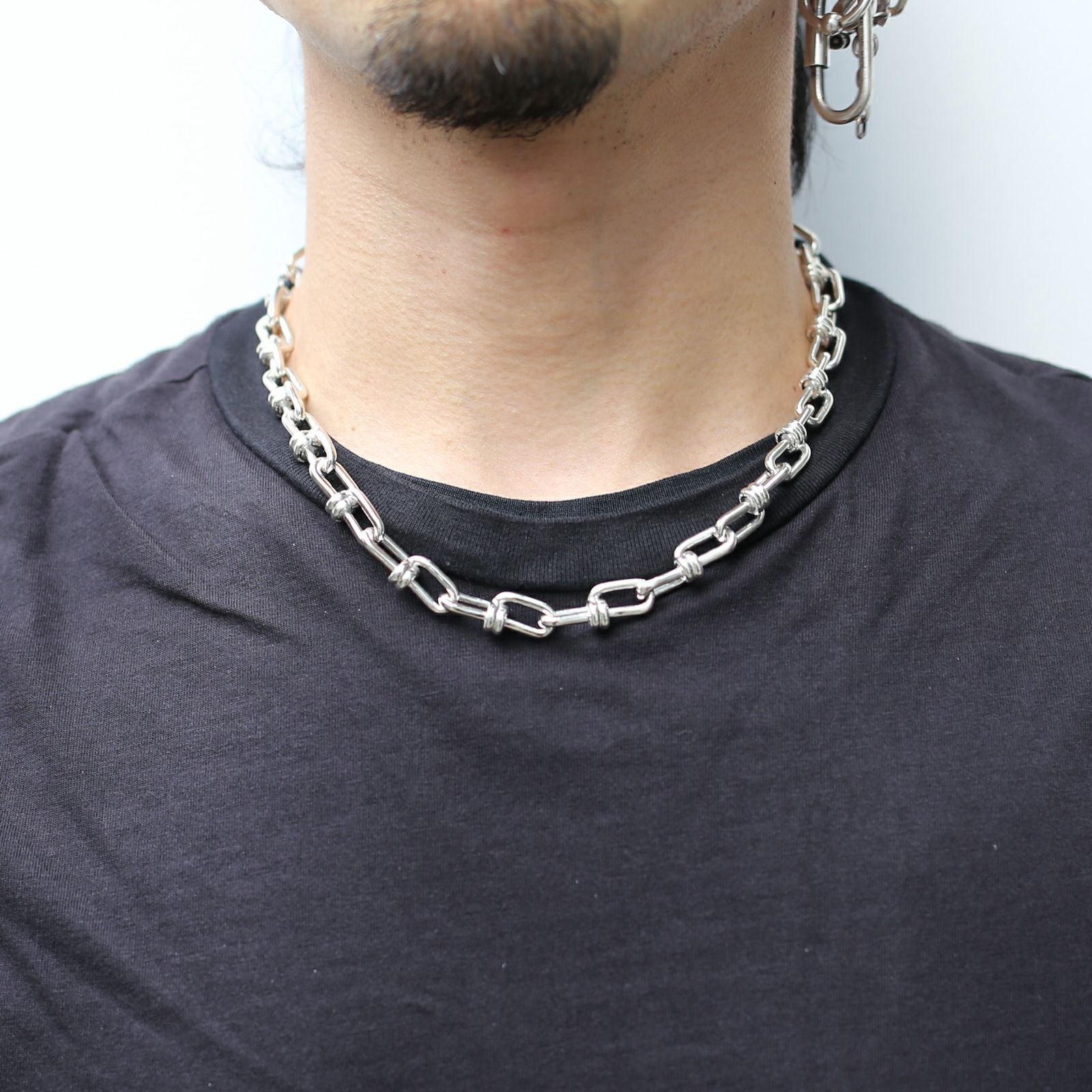 000000012915-07.jpg?size=l&w=