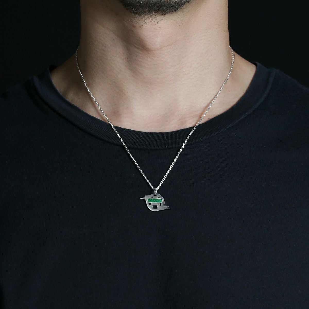 JJO064)ジョジョの奇妙な冒険 黄金の風 M・B ネックレス｜アクセサリー