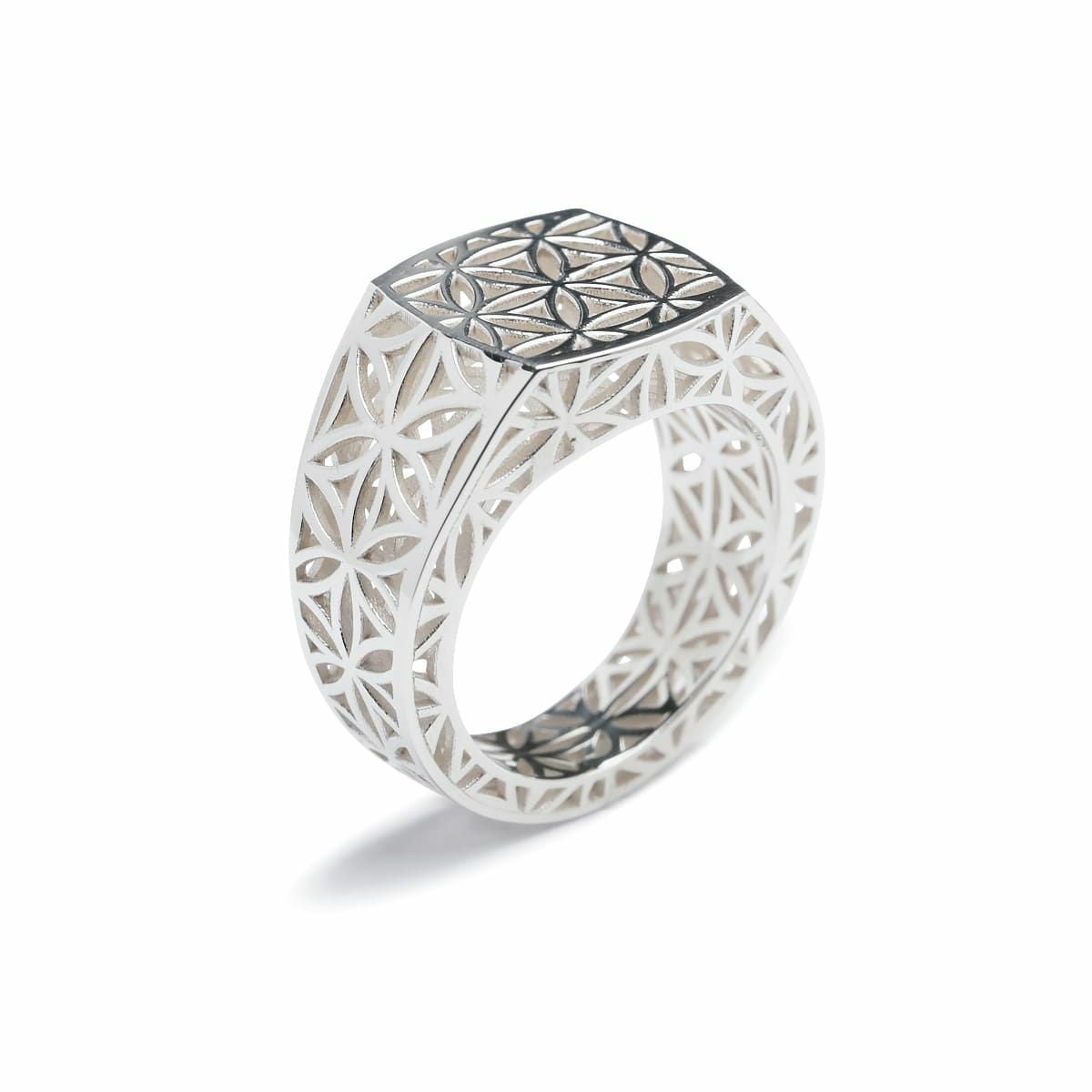 000000013212-05.jpg?size=s&w=