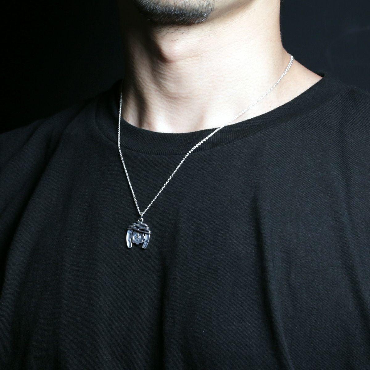JJO087)ジョジョの奇妙な冒険 ストーンオーシャン M・I・H ネックレス